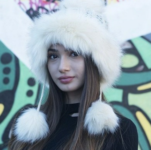 Shimmer Faux Fur Pom Hats - Picture 2 of 3